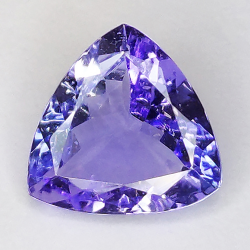 1.26ct Tanzanite coupe trilliant 7.5x7.5mm