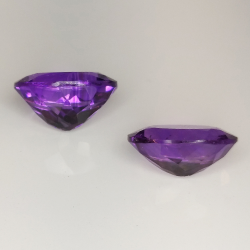 Amethyst oval cut 12.00x10.00mm 2pz