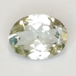 1,00ct Gelber Turmalin ovaler schliff 7.6x5.8mm