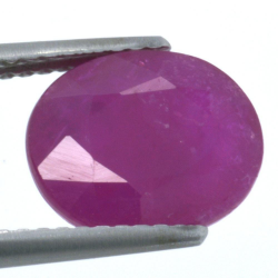 4,27ct Ruby Oval Cut