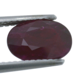 2,57ct Ruby Oval Cut