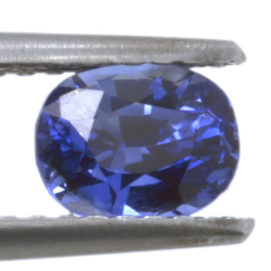 1,17 ct blauer Saphir im Ovalschliff 5,92 x 4,67