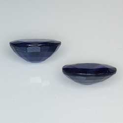 Blue sapphire oval cut 9x7mm 2pz