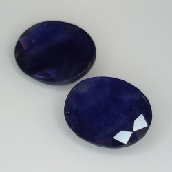 Blue sapphire oval cut 9x7mm 2pz