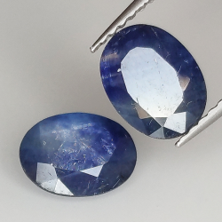 Blue sapphire oval cut 8x6mm 2pz