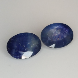 Blue sapphire oval cut 8x6mm 2pz