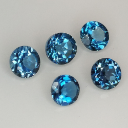 London Blautopas Rundschnitt 3,8-4,3 mm 1ct