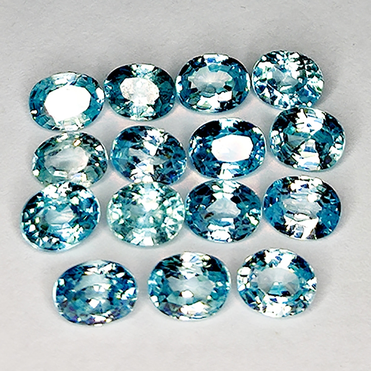 8.75ct Zircon Bleu coupe ovale 5.1x4.1mm 15pcs