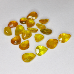 12,70ct Saphir Jaune poire coupe 7x5mm 18pcs