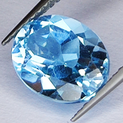 3.52ct Blue Topaz oval cut 10.0x8.1mm