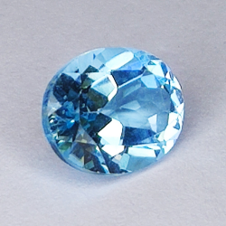 3,52ct Blauer Topas ovaler schliff 10.0x8.1mm