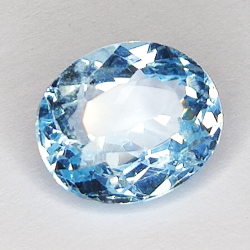 6.59ct Blauer Topas ovaler schliff 12.0x10.2mm