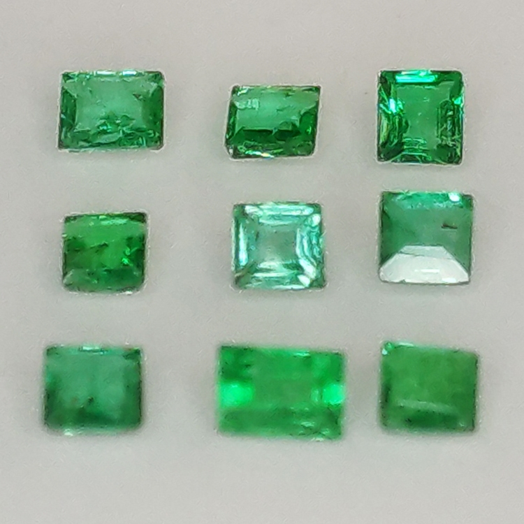 Princess cut emerald 1.7-2.5mm 9pz