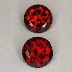 Garnet round cut 6 mm 1pz