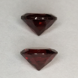 Garnet round cut 6 mm 1pz