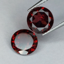 Garnet round cut 7 mm 1pz