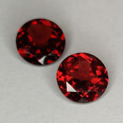 Garnet round cut 7 mm 1pz