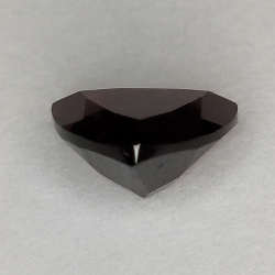 Garnet trillion cut 9mm 1pz