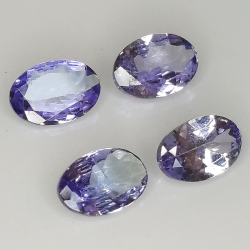 Tanzanite oval cut 6x4mm 1pz