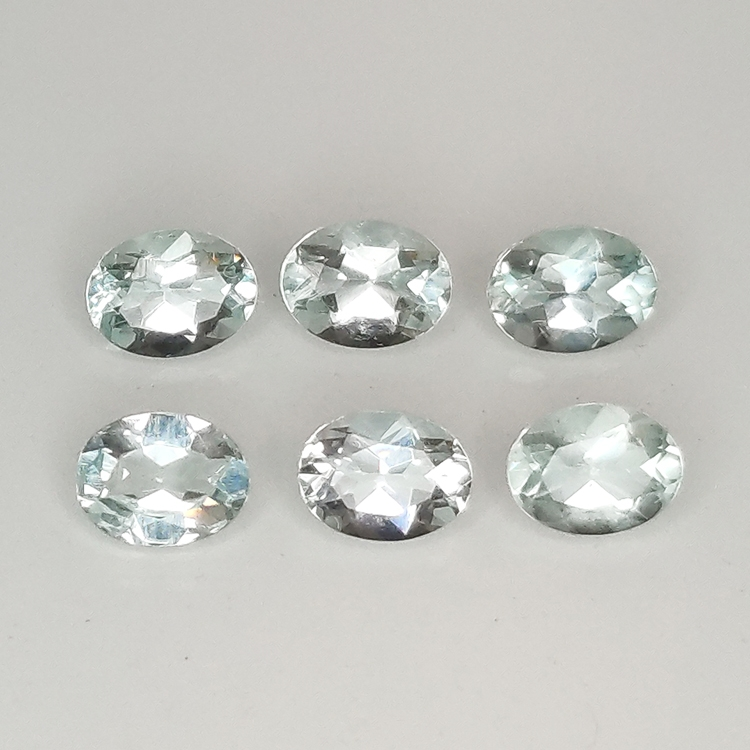 Aquamarine oval cut 4x3mm 1pz