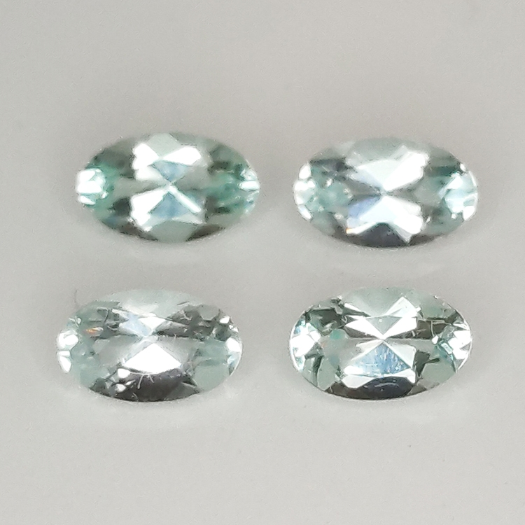 Aguamarina talla oval 5x3mm 1pz