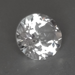 Colorless white topaz round cut 10mm 1pz