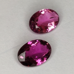 Tourmaline rubellite rose taille ovale 7x5mm 1pz