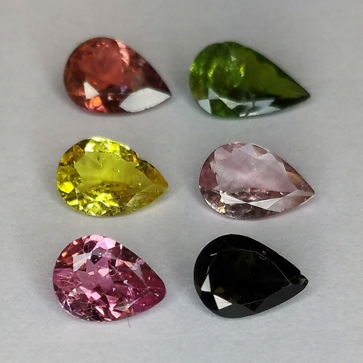 Multicolor tourmaline pear cut 7x5mm 1pz