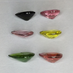 Multicolor tourmaline pear cut 7x5mm 1pz