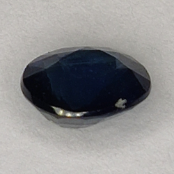 0,68ct Blue Sapphire coupe ovale 5,5x5,0mm