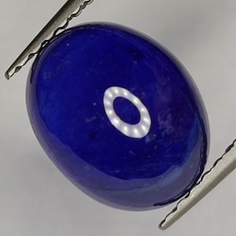 4.29ct Bleu Saphir cabochon ovale 9.5x7.5mm