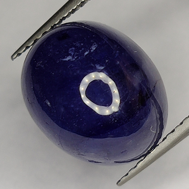 10.39ct Zaffiro Blu cabochon ovale 11.7x9.5mm