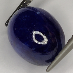 4.62ct Zaffiro Blu cabochon ovale 9.5x7.4mm