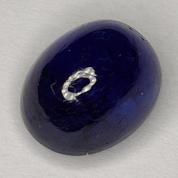 4.62ct Blauer Saphir cabochon oval 9.5x7.4mm