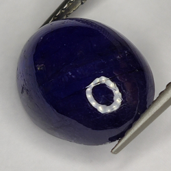 7.94ct Bleu Saphir cabochon ovale 12.8x9.8mm