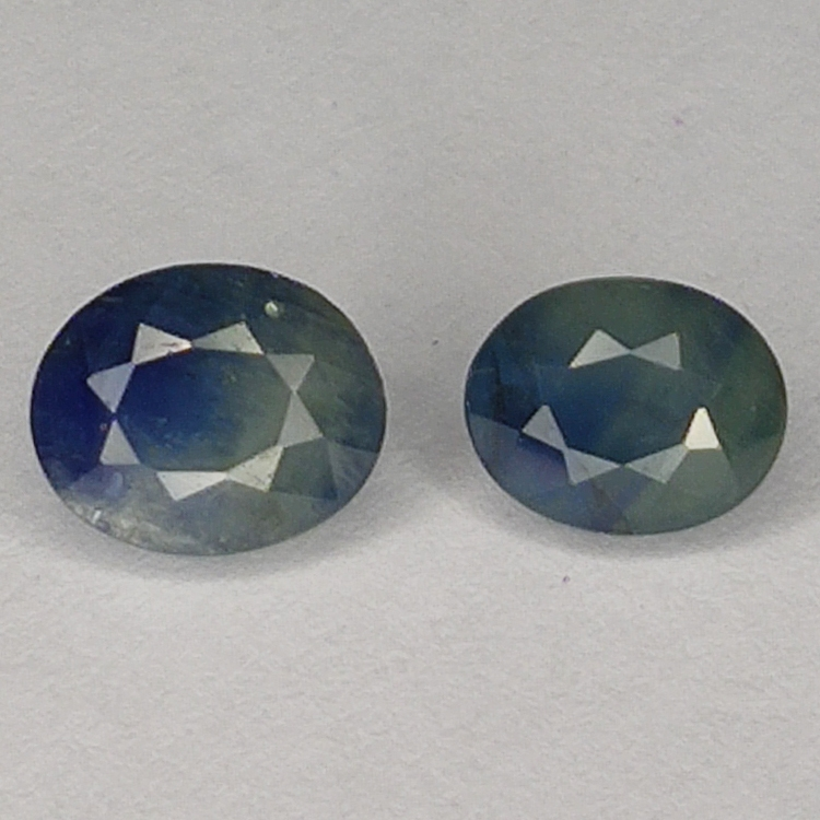 2,32ct Paar Blauer Saphir Ovalschliff 6.9x5.6mm