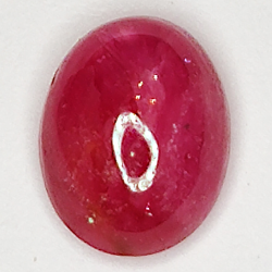 2.26ct Rubino Stella cabochon ovale 8.3x6.4mm