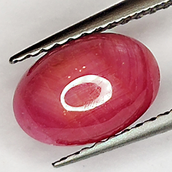 2.28ct Rubin Stern cabochon oval 8.6x5.9mm