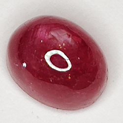 2.54ct Rubis Étoilé cabochon ovale 7.4x5.7mm