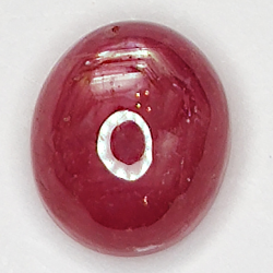 3.00ct Rubis Étoilé cabochon ovale 8.0x6.8mm