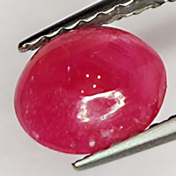 1.06ct Rubis Étoilé cabochon ovale 6.4x5.6mm