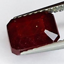 2.75ct Ruby emerald cut 7.7x5.7mm