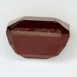 2.50ct Rubis coupe émeraude 7.2x5.7mm