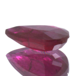 1,05ct Ruby Pear Cut