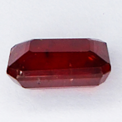 2.90ct Rubí talla esmeralda 8.8x6.3mm