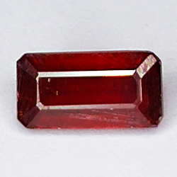 2.20ct Ruby emerald cut 9.1x4.8mm