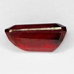 3.25ct Rubin smaragdschliff 10.2x5.6mm