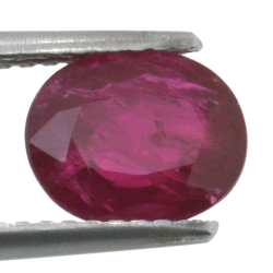 1,86ct Ruby Oval Cut