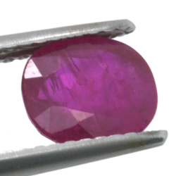 1,72ct Ruby Oval Cut