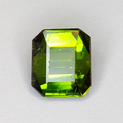 1.67ct Tourmaline Verdelite Emerald cut 7.3x6.4mm